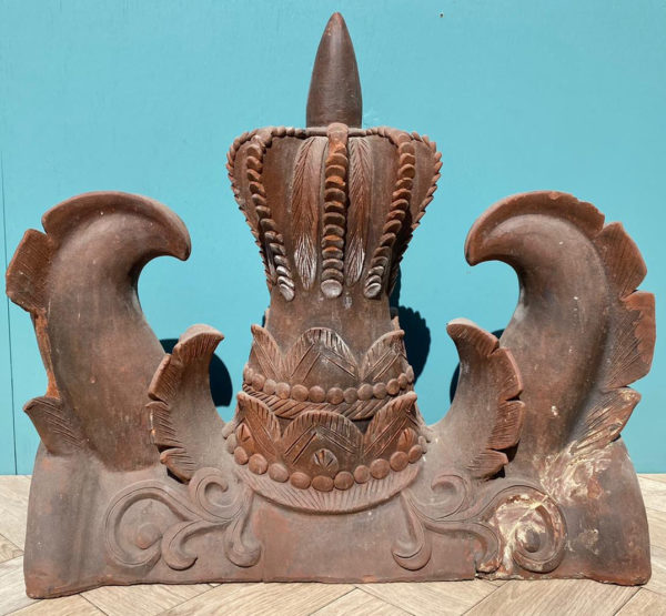 An Antique Victorian Roof or Ridge Tile Finial