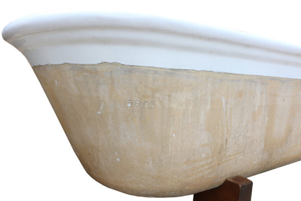 Antique Fireclay Bath with Nickel Accessories