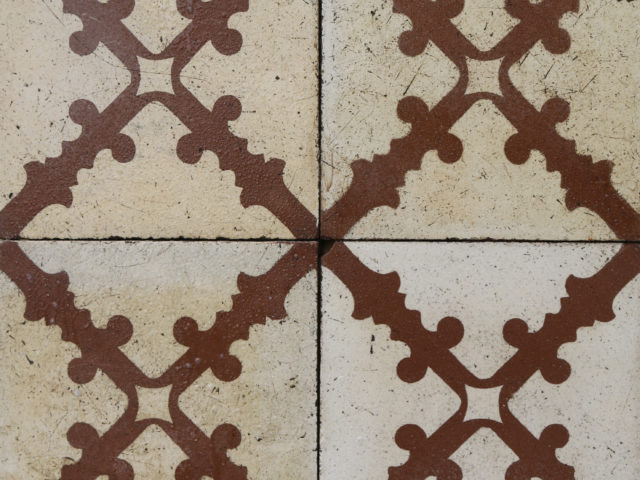 Reclaimed Patterned Encaustic Floor Tiles 19.2 m2 (206 sq ft) Reclaimed Patterned Encaustic Floor Tiles 19.2 m2 (206 sq ft)