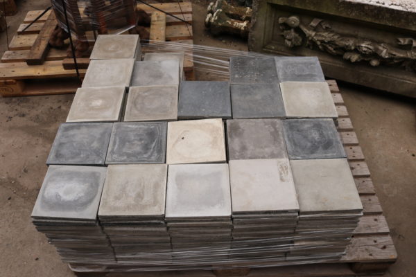 Reclaimed Cement Shades of Grey Floor or Wall Tiles 14 m2 (151 sq ft)