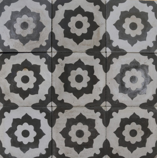 Reclaimed Patterned Encaustic Floor Tiles 1.25m2 (13.5 ft2)