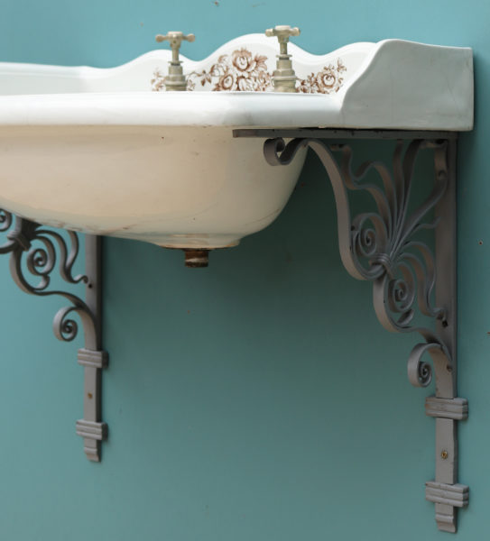 A Reclaimed English Transfer Printed Basin or Sink