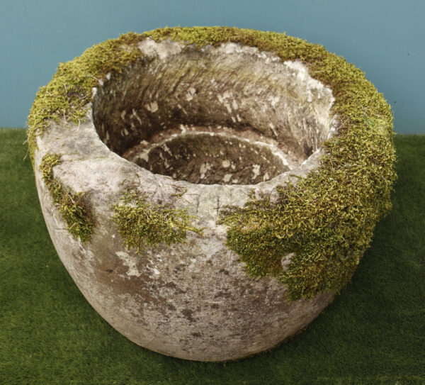 18th Century English Stone Well Head