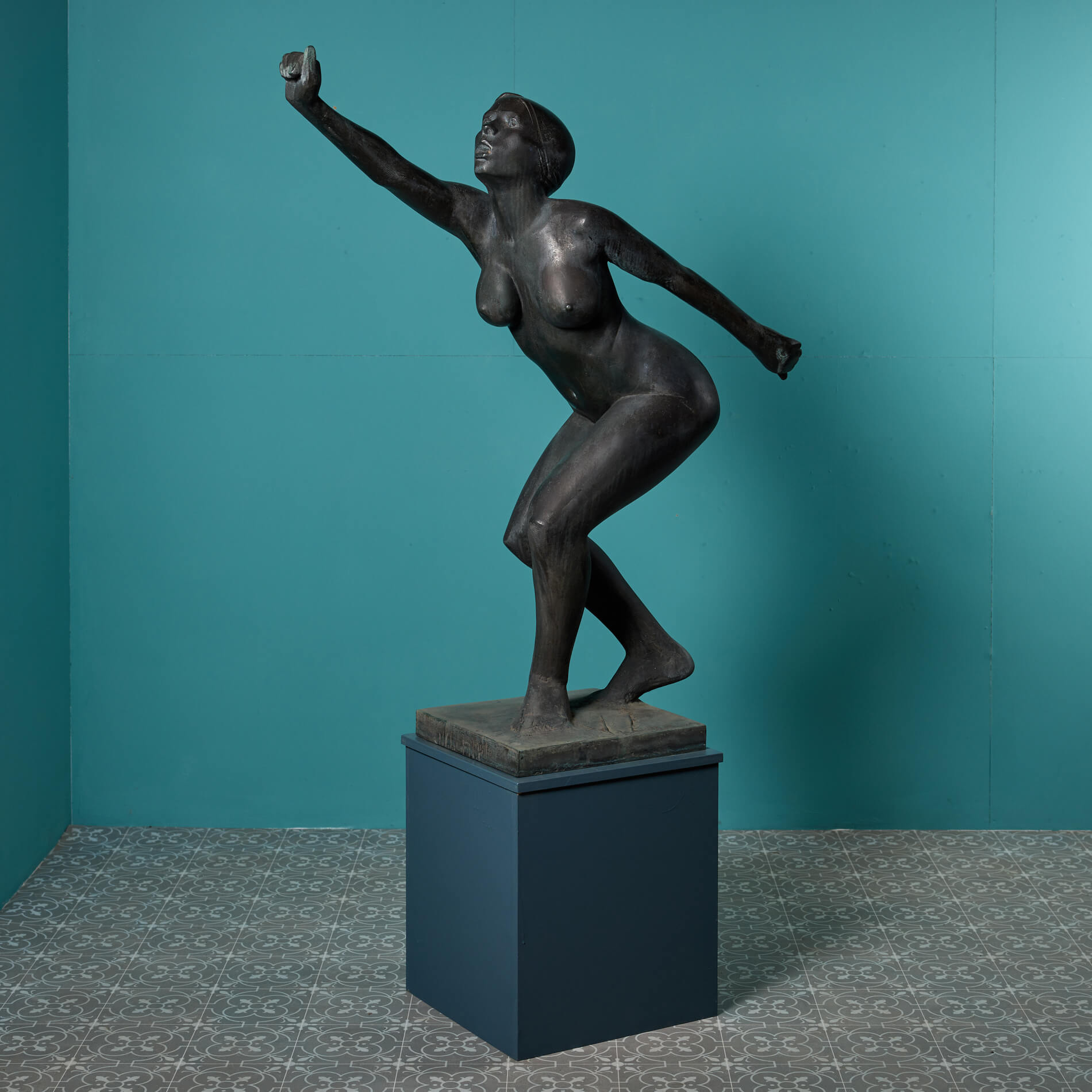 David Backhouse (b. 1941) Nude Bronze Statue
