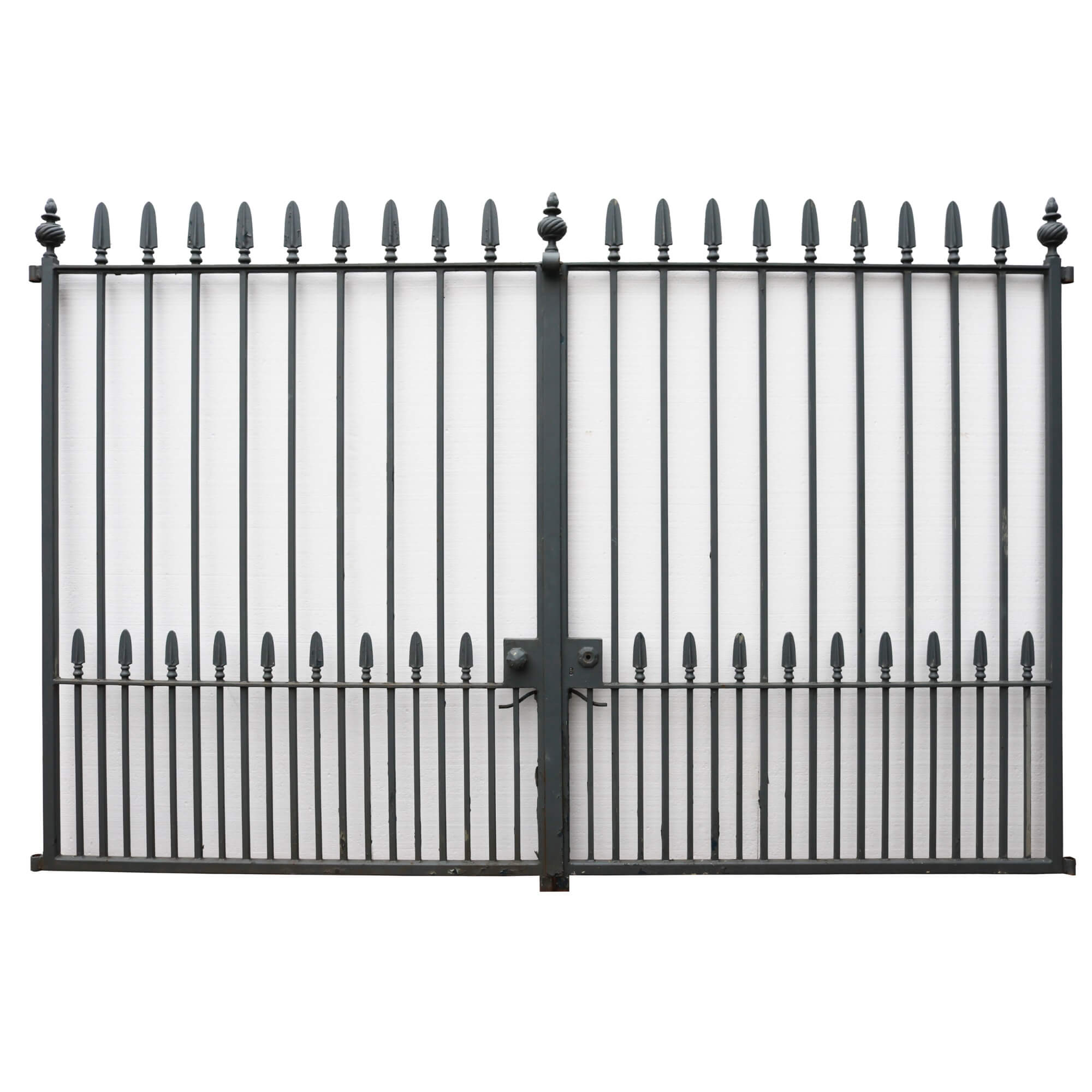 Set of Reclaimed Steel Driveway Gates 313 cm (10’3”)