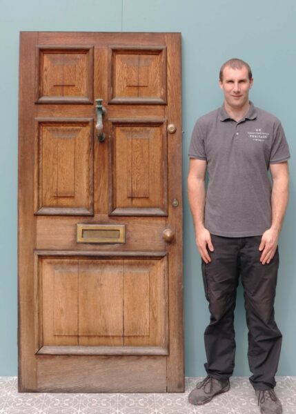 Oak Georgian Style Front Door with Knocker