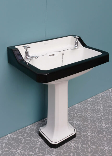 Bristol Superius Art Deco Pedestal Sink