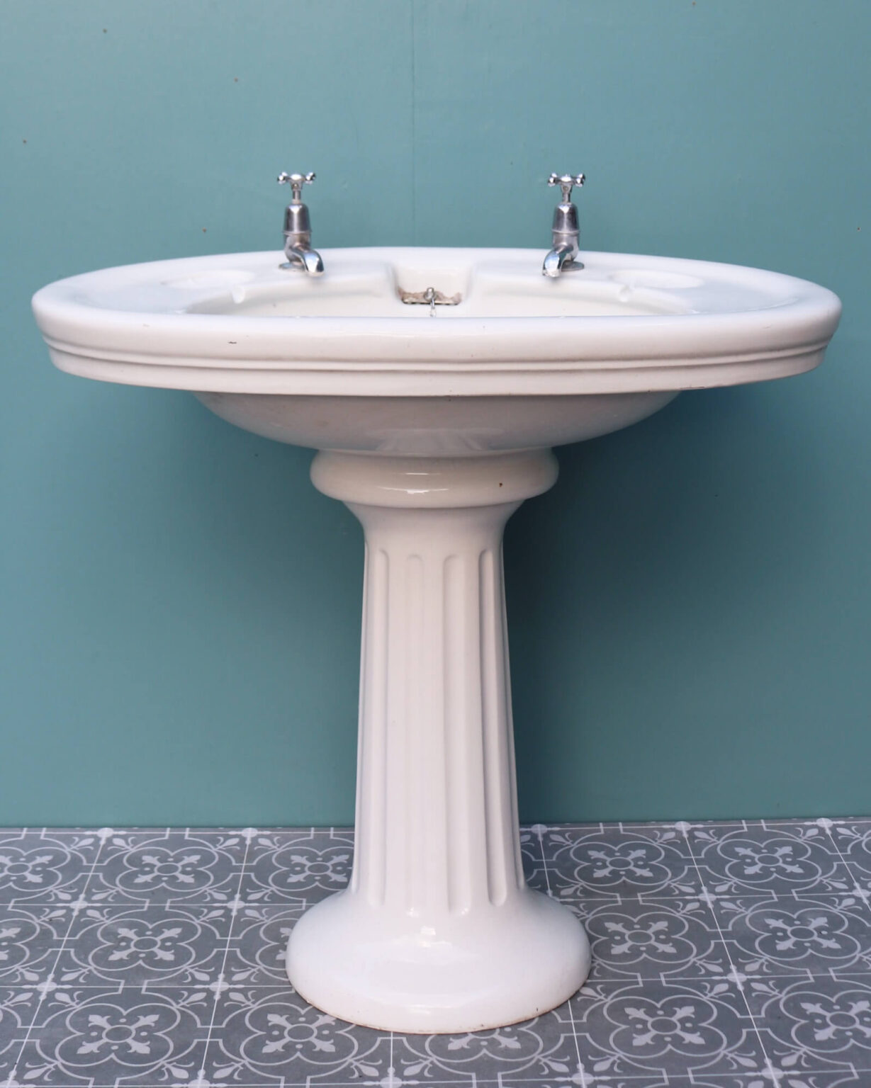 Edwardian Antique Porcelain Pedestal Sink UK Architectural Heritage