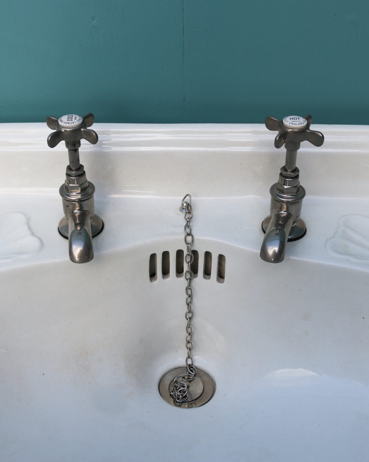 Antique Victorian Bathroom Sink on Cast Iron Stand - UK Architectural ...