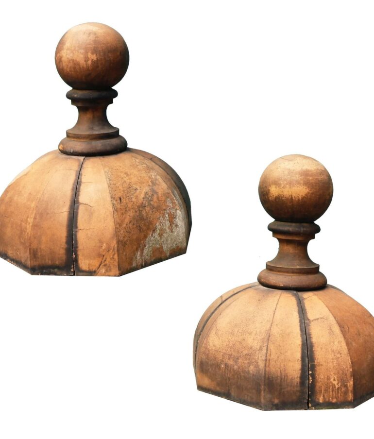 Pair of Victorian Buff Terracotta Finials or Pier Caps