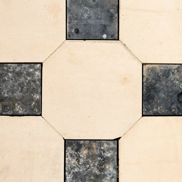 Antique Limestone & Slate Cabochon Tiles 5.8m2 (62.4 ft2)