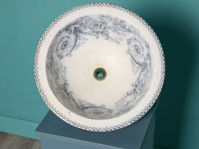 Antique Blue & White Transfer Print Bowl Sink