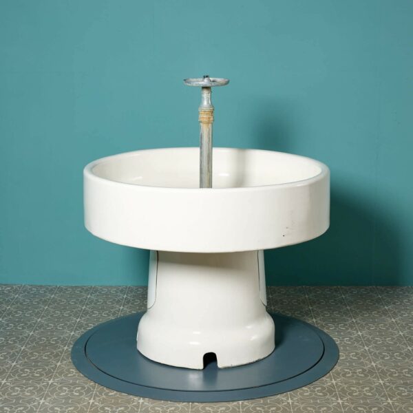 Large Royal Doulton Round Communal Sink