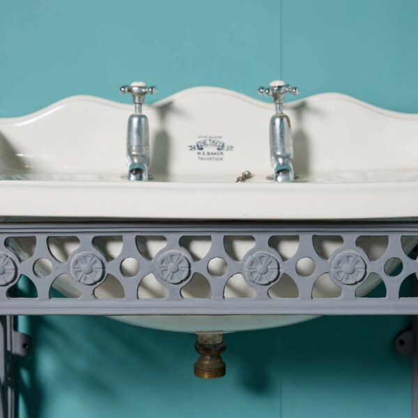 Antique Victorian Porcelain Sink with Wall Bracket