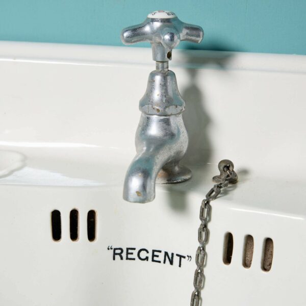 Antique Sink with One Tap & Wall Bracket