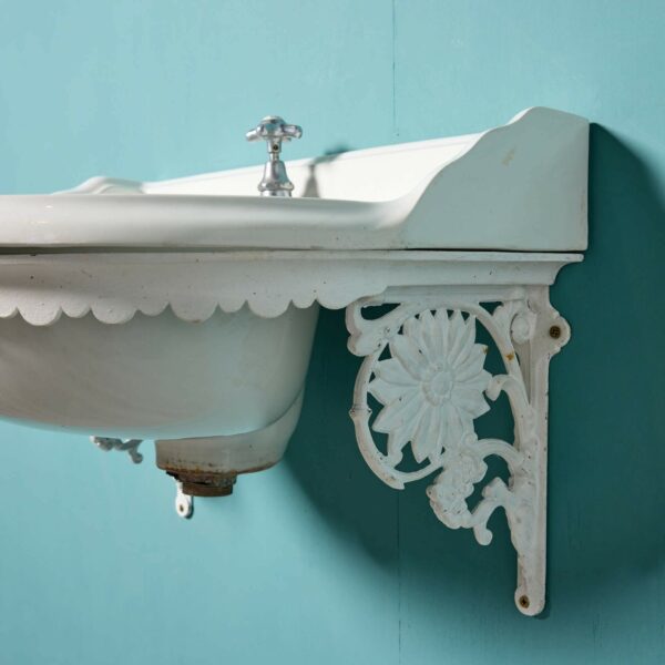 Antique Sink with One Tap & Wall Bracket