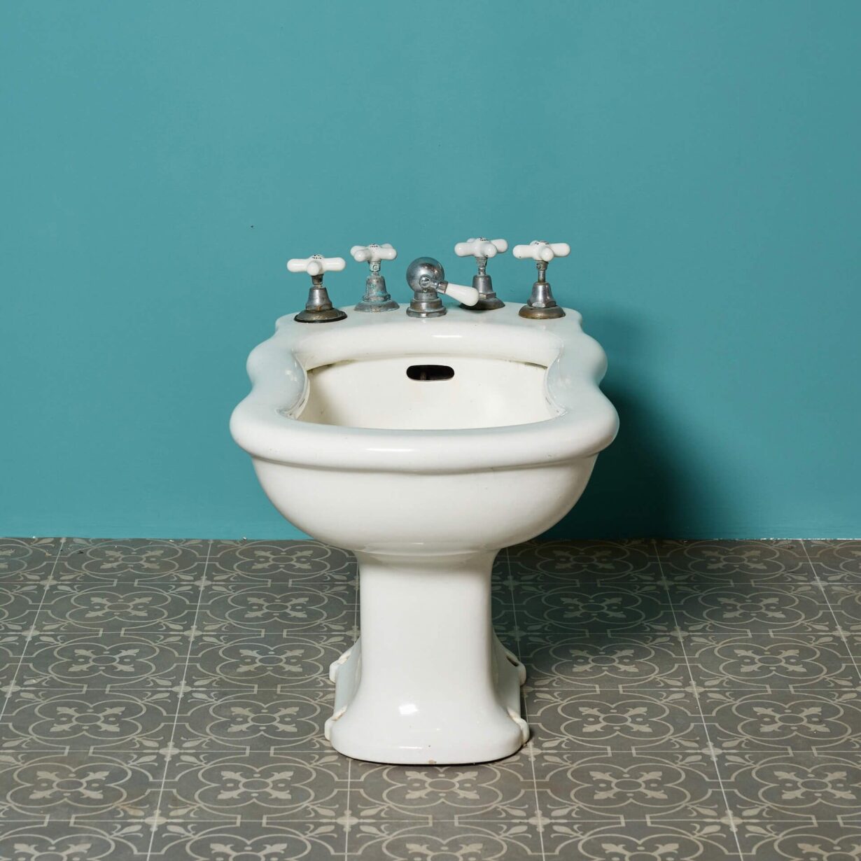 Antique Porcher French Porcelain Bidet | UK Architectural Heritage