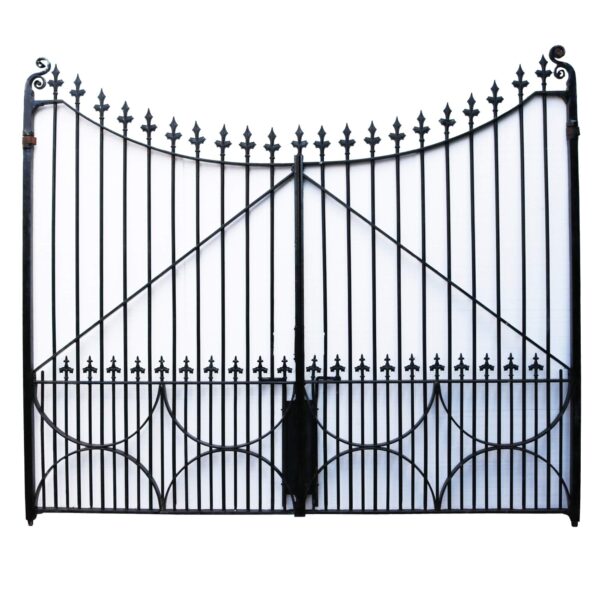 336-4 Set of Tall Wrought Iron Driveway Gates 305 cm (10ft)