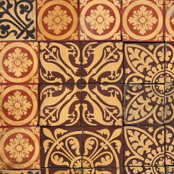 Reclaimed Minton Tile Splashback