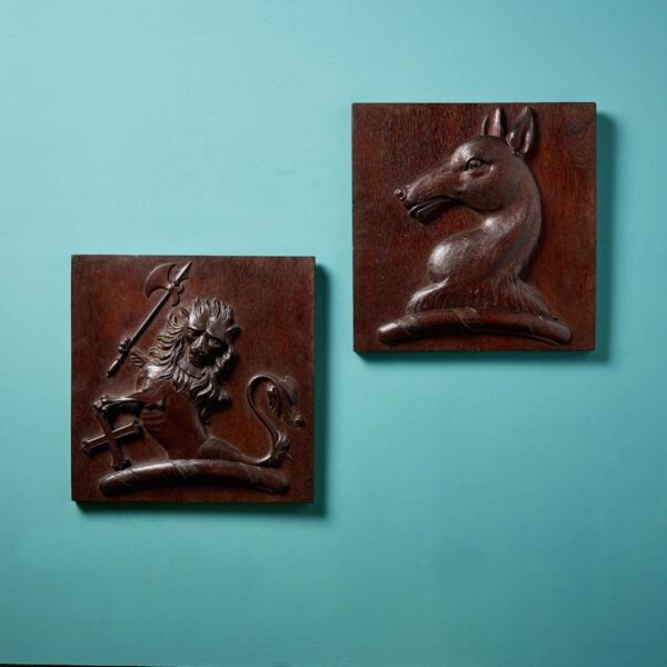 0_draft_5_-1 Antique Medieval Style Oak Wall Hangings