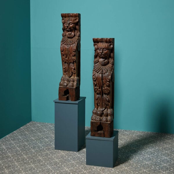 Pair Of Jacobean English Oak Lion Corbels C. 1600