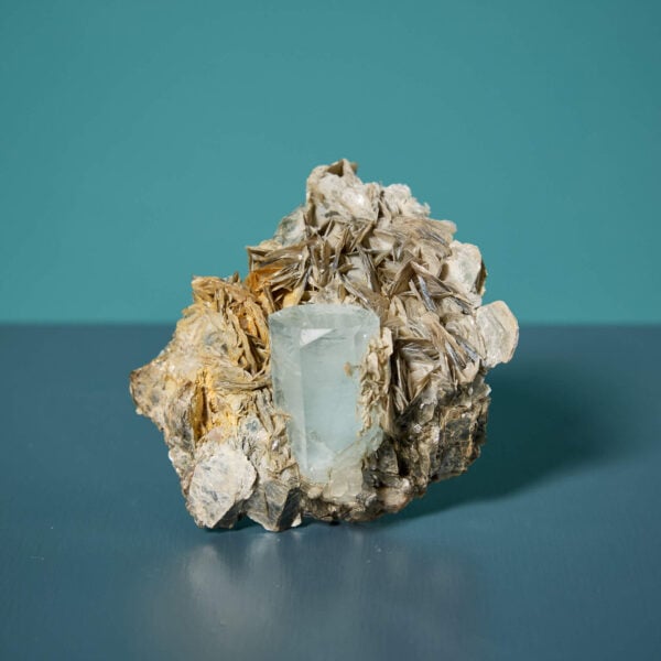 Beryl & Aquamarine Crystal