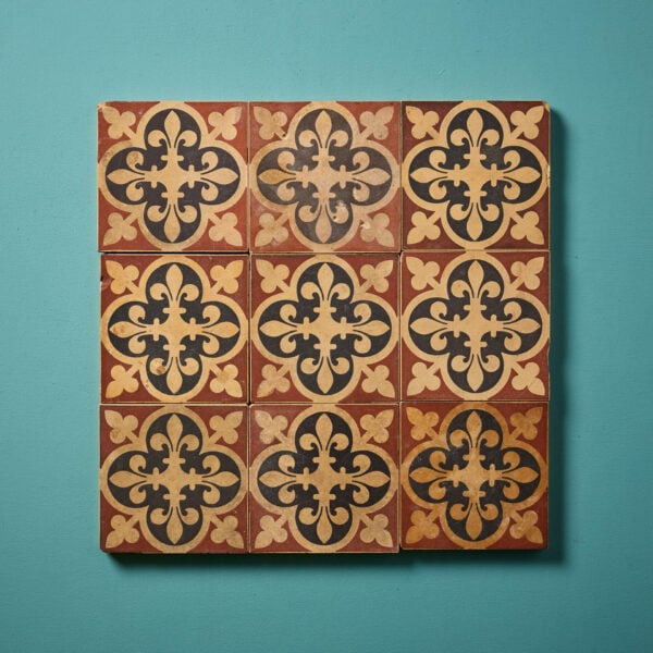 Set of 9 Encaustic Tiles With Quatrefoil Design